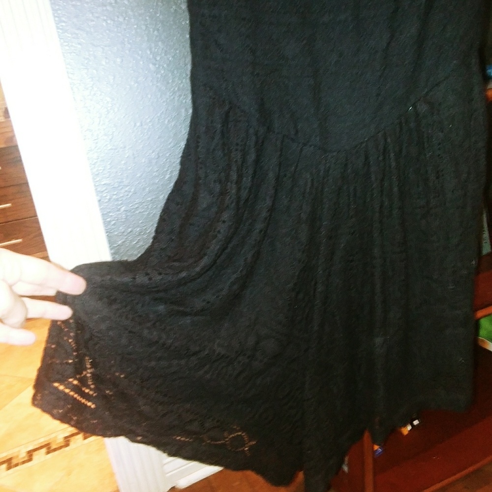 Romper - Picture 2 of 5